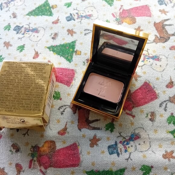 Yves Saint Laurent Ombre Solo Long-Lasting Eyeshadow - Picture 4 of 6